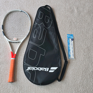 테니스라켓 바볼랏퓨어스트라이크 285g 판매합니다