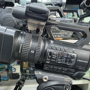 소니 HXR-NX100 정품 중고 캠코더