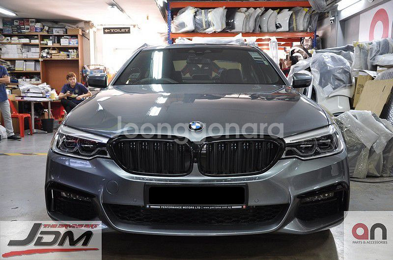 BMW 5시리즈 G30 M5 F90 블랙카본 키드니그릴--5