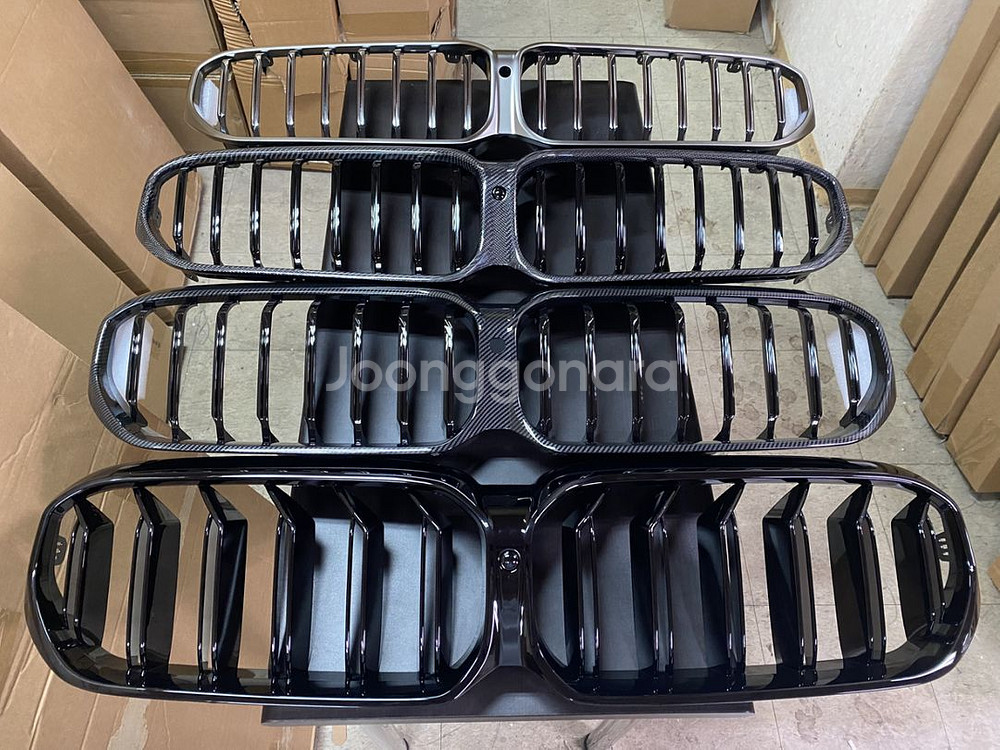 BMW 5시리즈 G30 F90 M5 LCI 블랙카본그릴--0