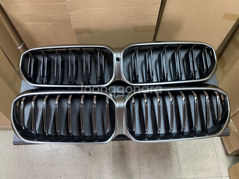 BMW 5시리즈 G30 F90 M5 LCI 블랙카본그릴--2