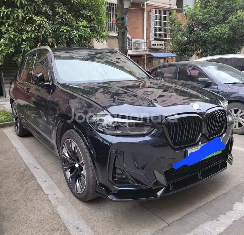 BMW IX3 G08 블랙 키드니 그릴 X3M F97--5