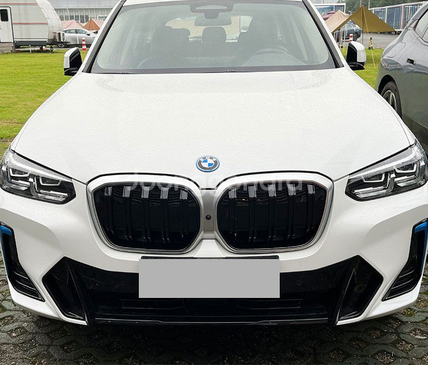 BMW IX3 G08 블랙 키드니 그릴 X3M F97--9