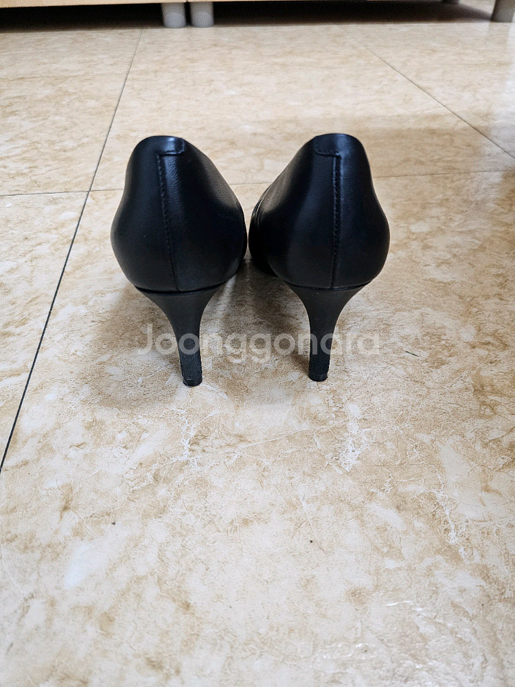 (단 1회 착용)락포트 여성구두 235cm, 75mm--3