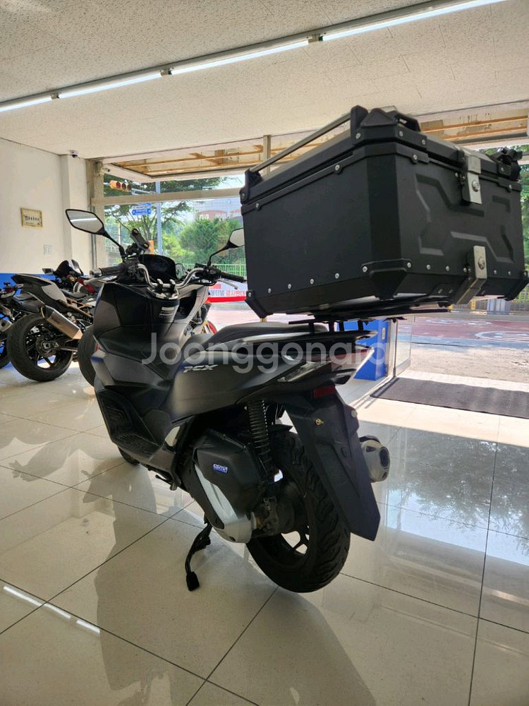 23년식 pcx 팝니다--2
