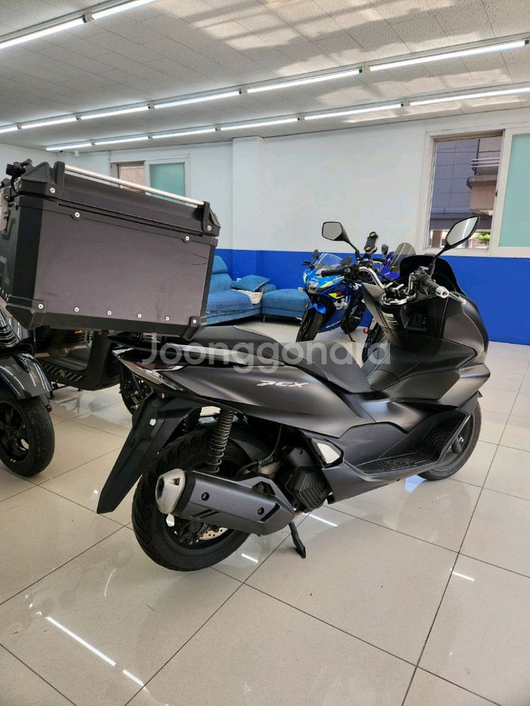 23년식 pcx 팝니다--3