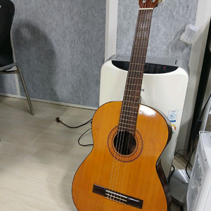 일제 다카다 클래식기타