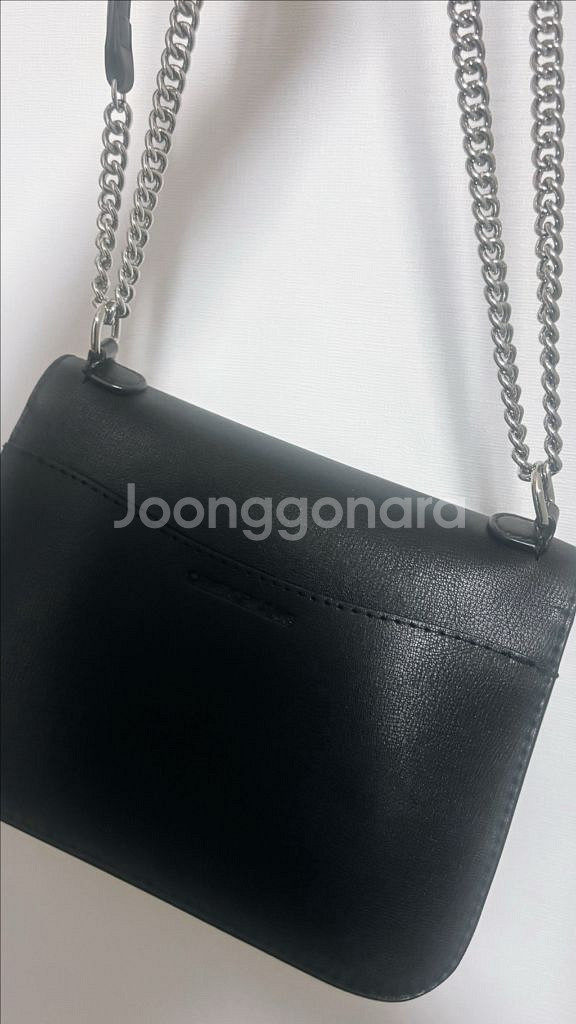 캘빈클라인 모노 숄더 체인 백--1
