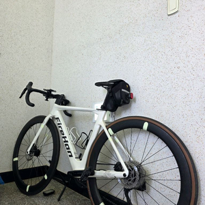 사바 콜로라도 7f 105 di2