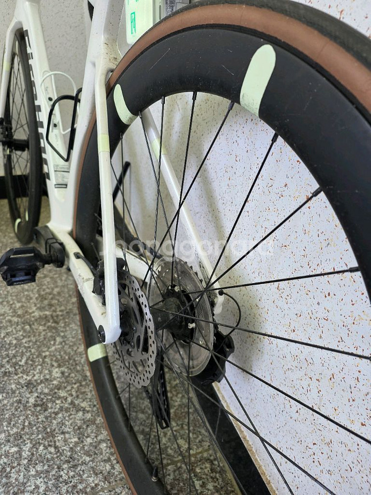 사바 콜로라도 7f 105 di2--2