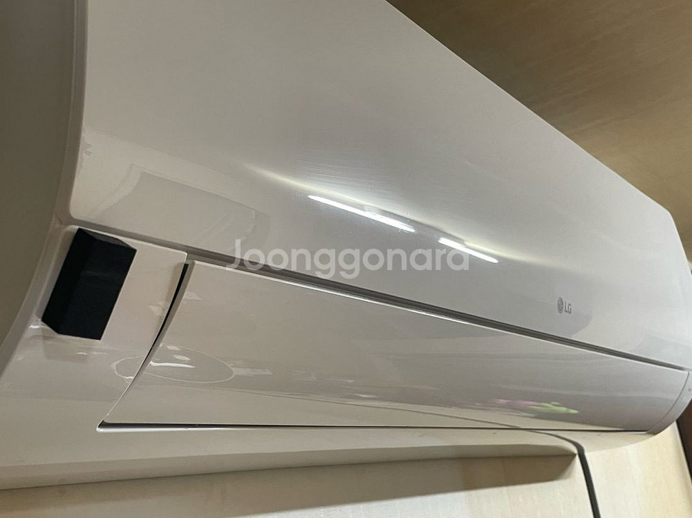 12평형 LG 휘센 벽걸이 에어컨+실외기 2022년형--2