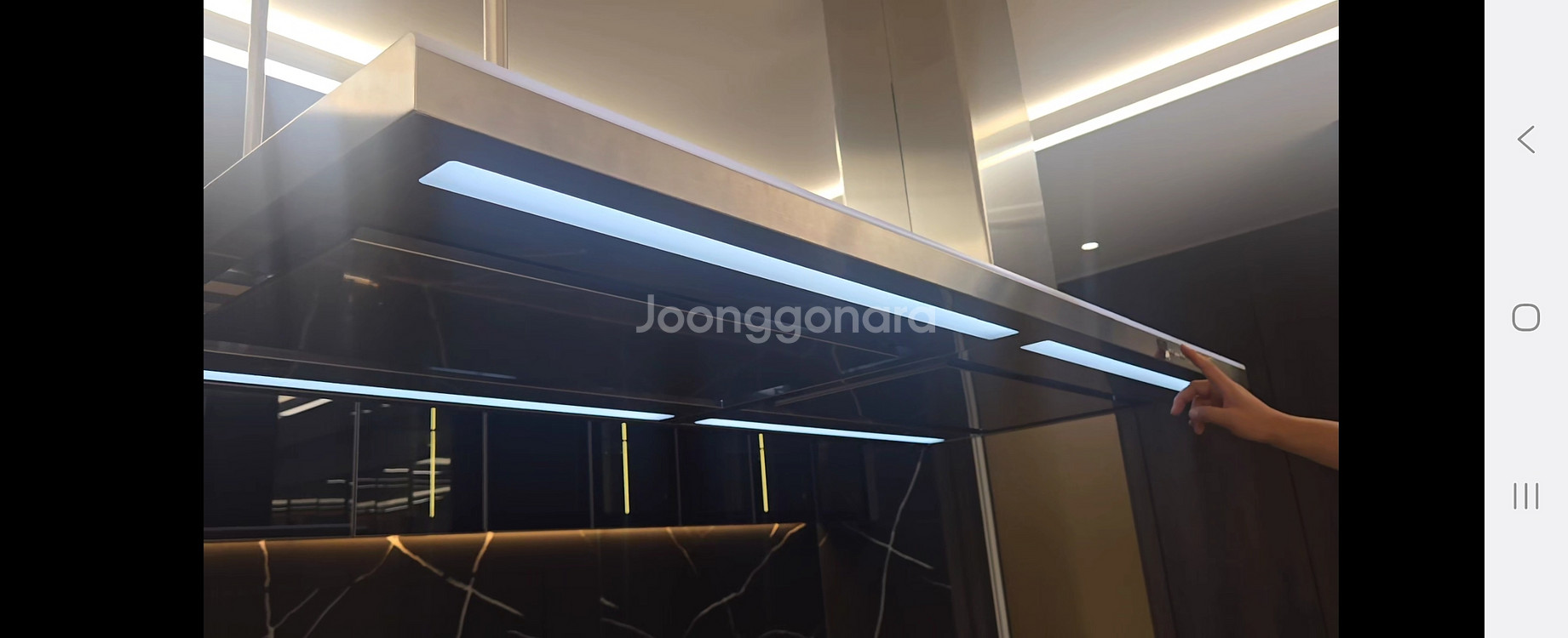 엘리카 문 아일랜드 후드 판매합니다!--5