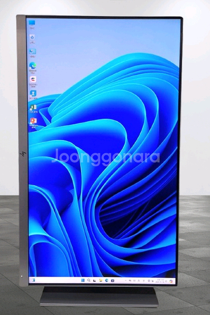 HP 24인치 모니터 ips E243 피번(회전)가능--0