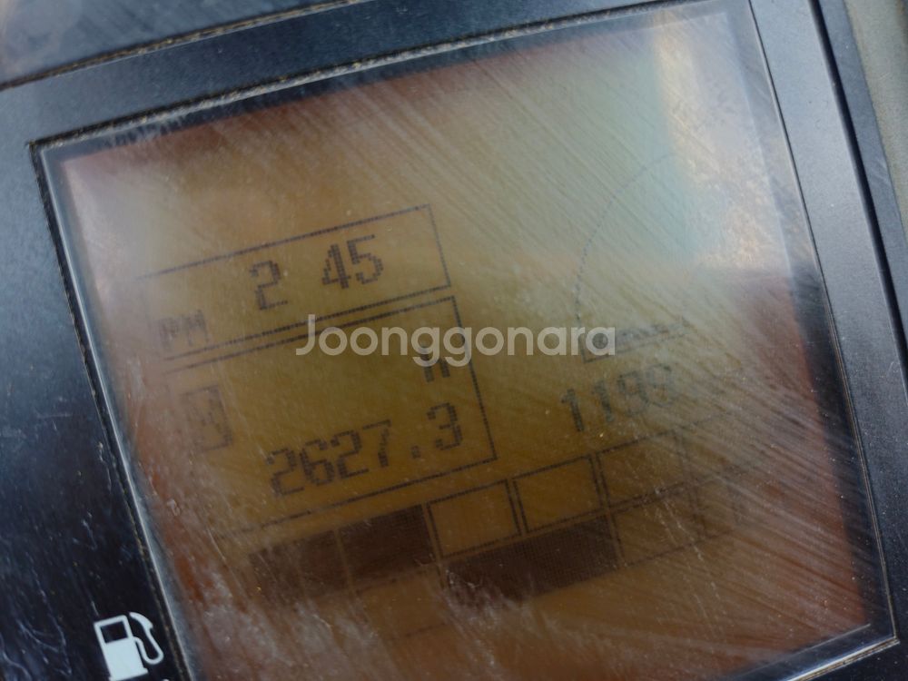얀마 VIO35 2020년식 2600시간 저가동매물--6