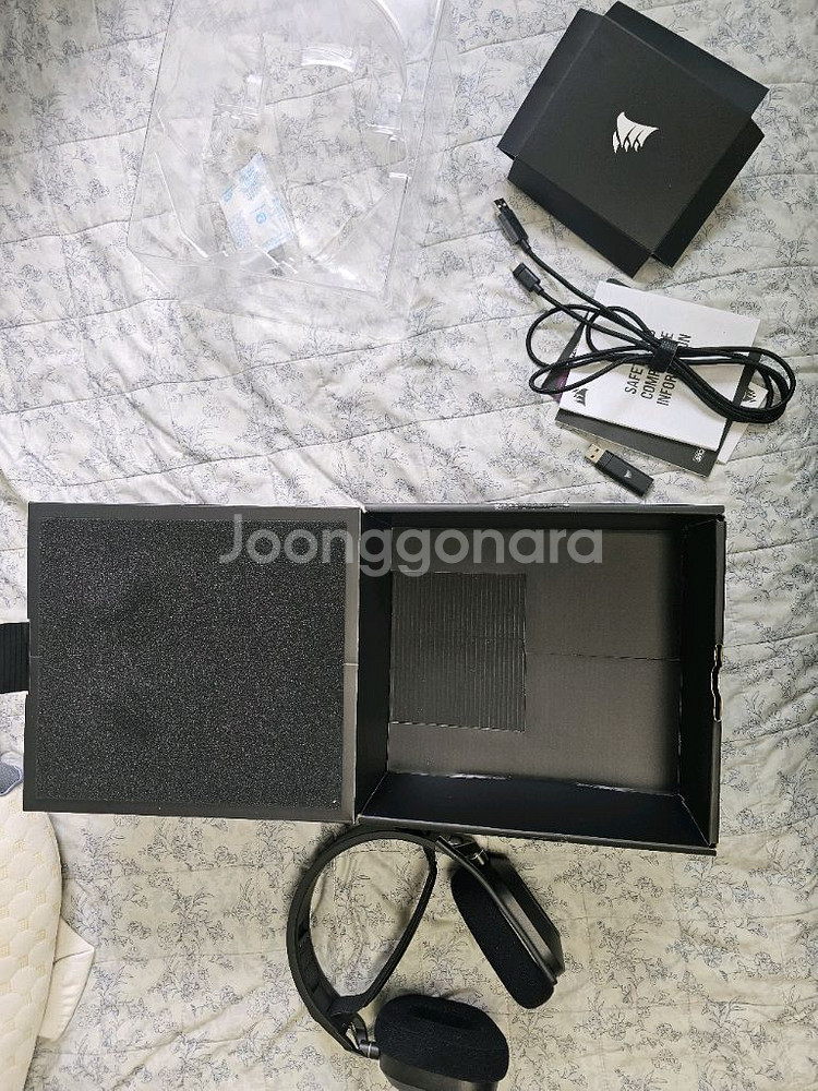커세어 HS80 RGB WIRELESS 게이밍 헤드셋--5