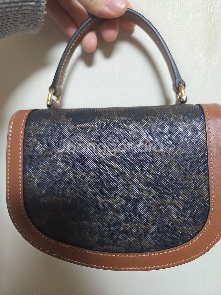 셀린느 가방--3