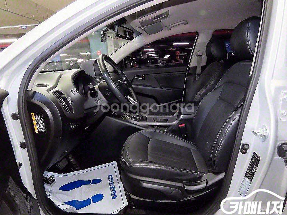 [기아]스포티지 R 2WD TLX 최고급형 판매--2