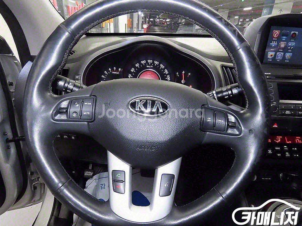 [기아]스포티지 R 2WD TLX 최고급형 판매--7