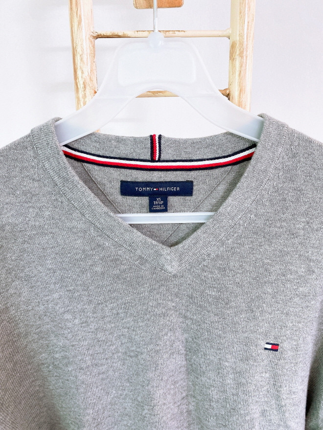 (여성100)타미힐피거코튼100%V넥긴팔니트--3