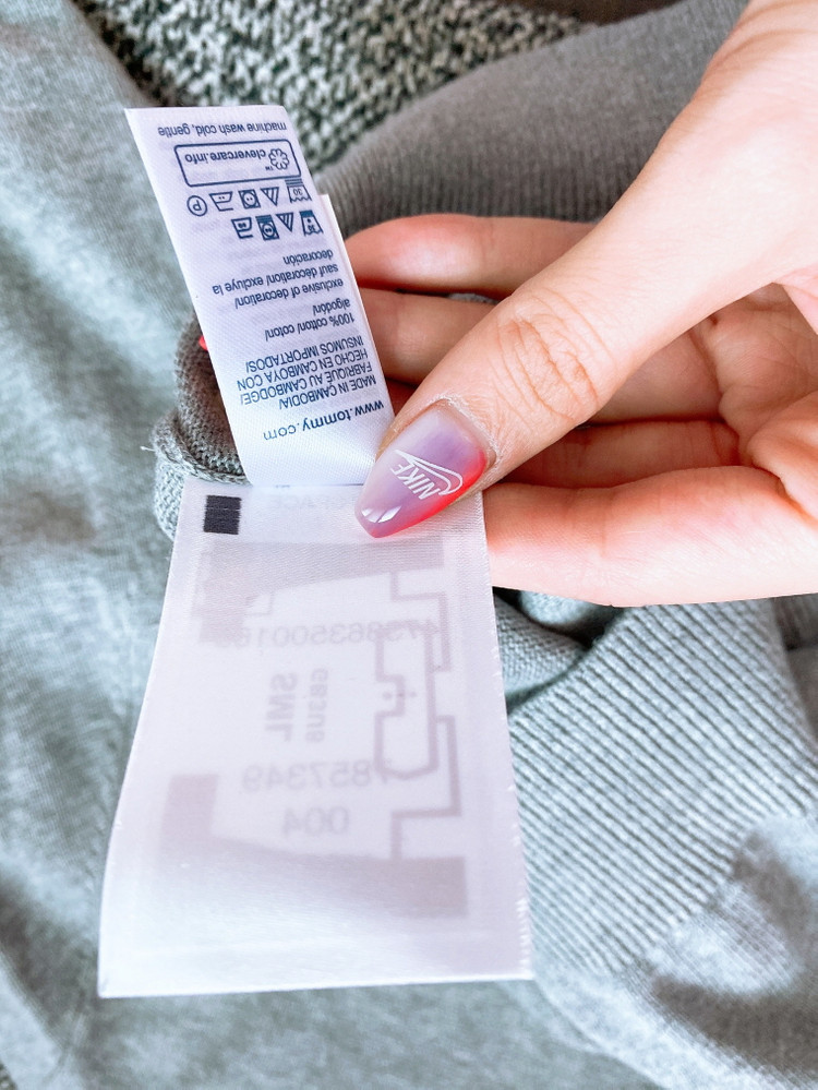 (여성100)타미힐피거코튼100%V넥긴팔니트--4