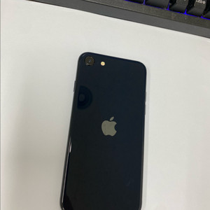 아이폰SE3 블랙 액정SS급 128GB 무잔상