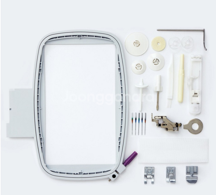 싱거 자수미싱 SE9185 판매합니다--1