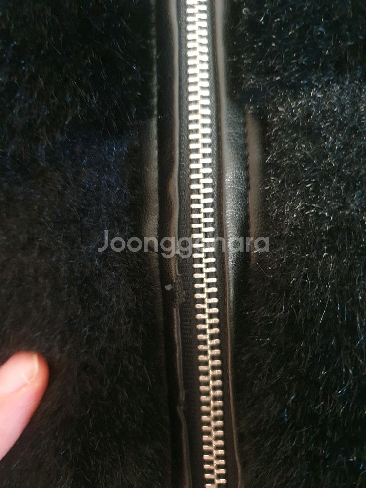 더로랑 자체제작 에코퍼 후드자켓--7