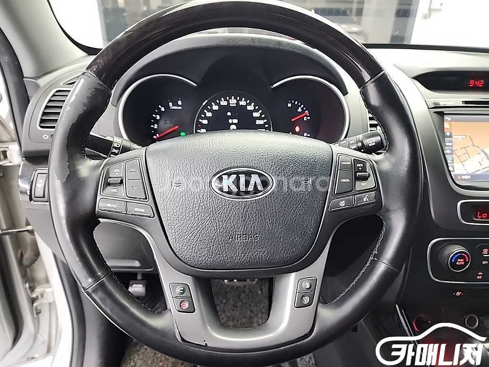 [기아]뉴 쏘렌토 R 4WD 2.0 프레스티지 판매--4