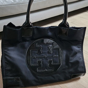토리버치 블랙 토트백