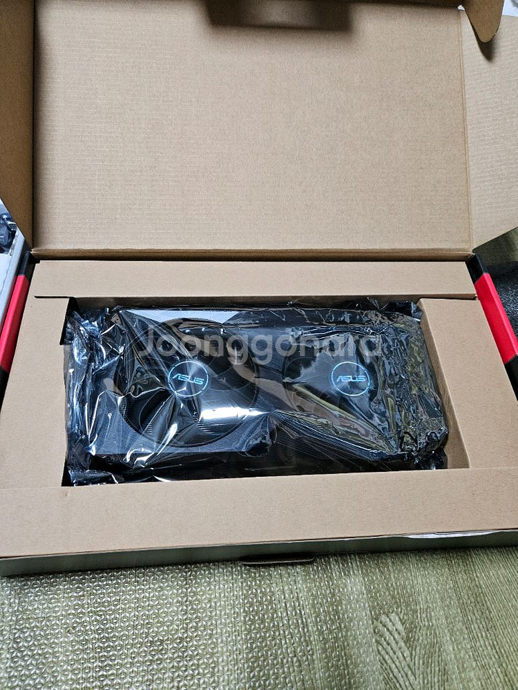 5700X, B550M, 32GB 램 보드셋 팝니다--5