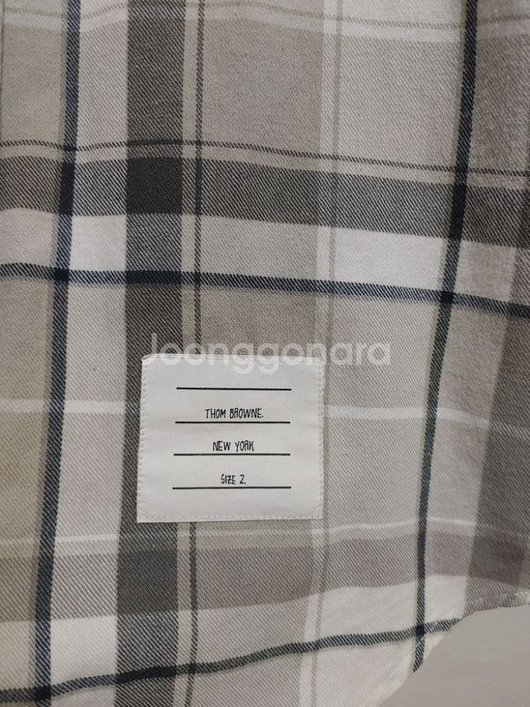 톰브라맛 암밴드 + 사선 회색셔츠 2사이즈 2장--5