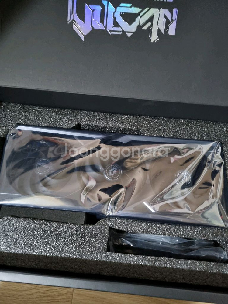 컬러풀 5070ti 불칸 16Gb 팝니다--2