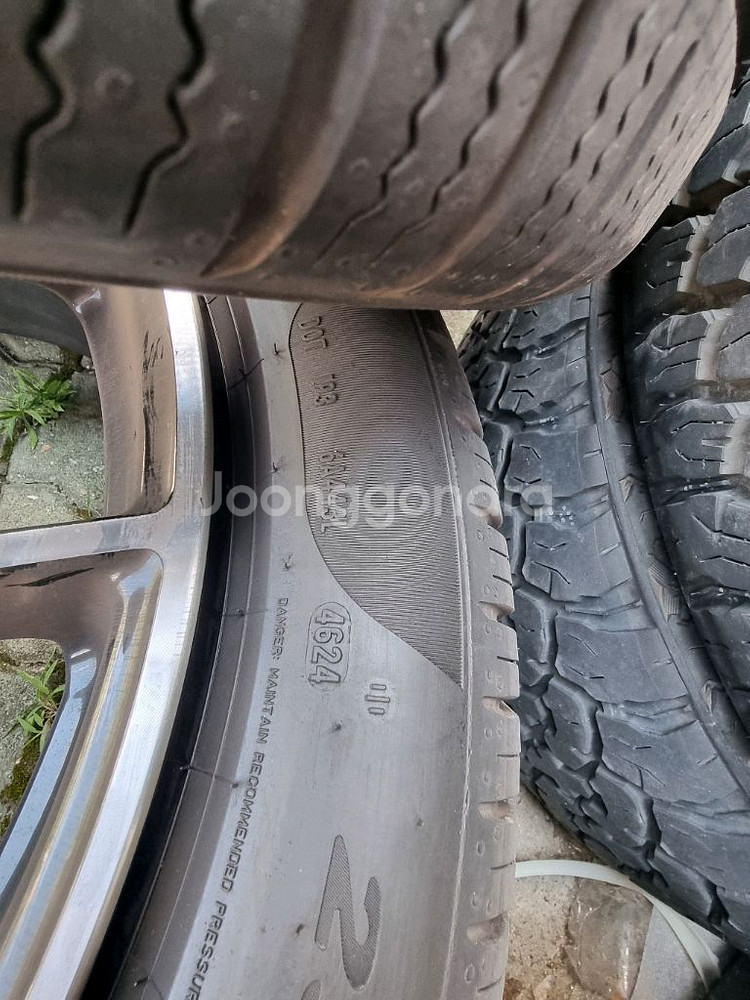 x253 GLC43amg 20인치 쿠페 휠타이어 팝니다--8