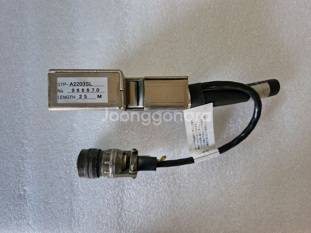 EDWARDS. PT35-Y0-BS1 Connector--2