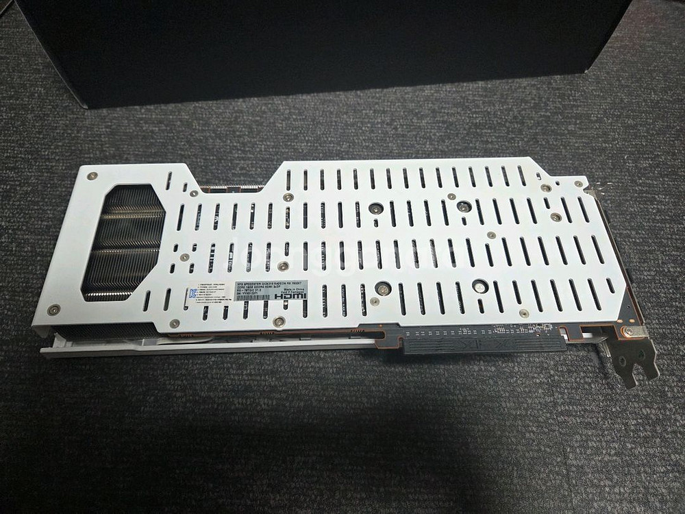 7800xt qick319 화이트--2