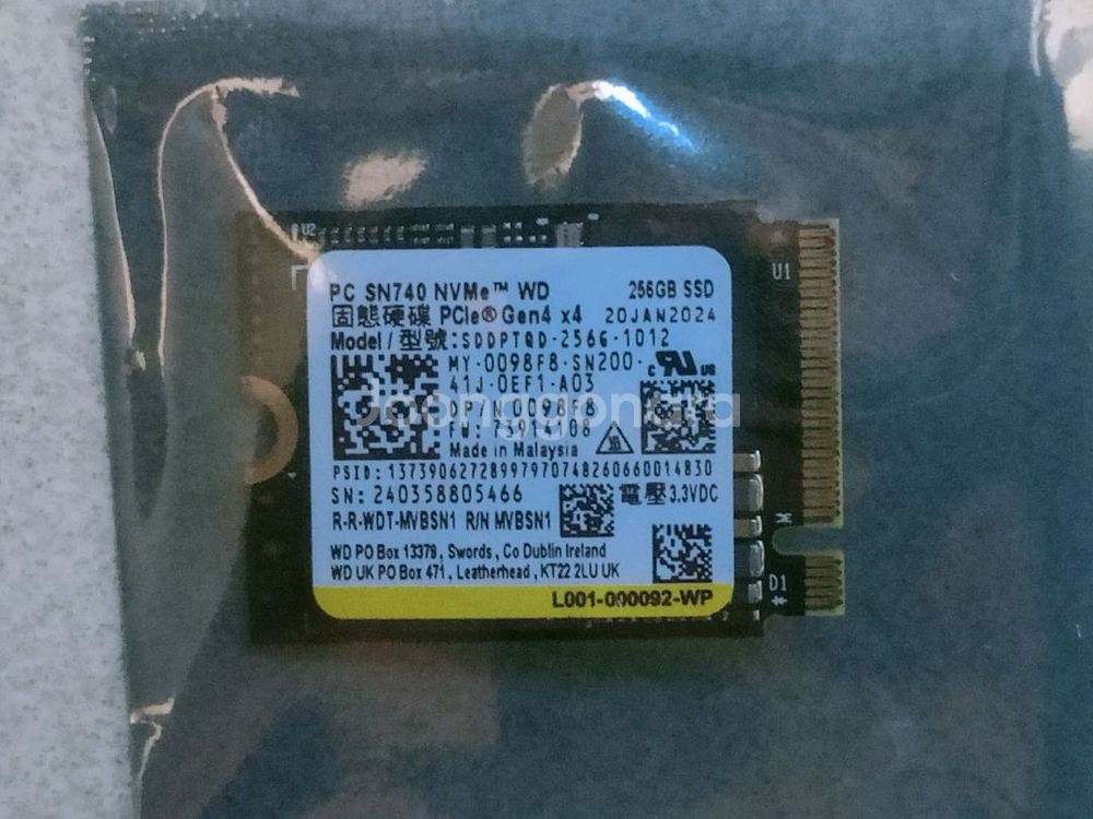 사운드 코어 글로우와 SSD 256gb+인클로저--2