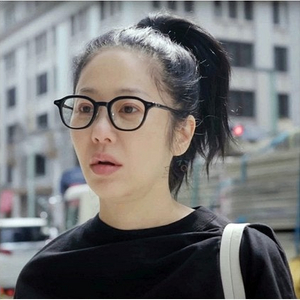 고현정 뿔테 안경 연예인 구찌 프라다 로렌스폴 쿠버01