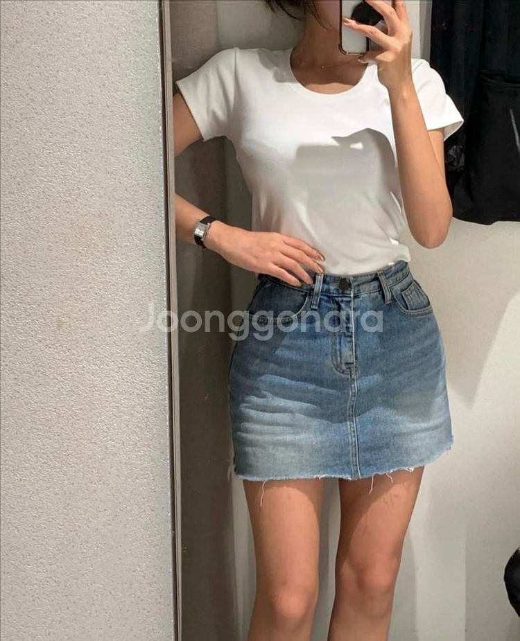 [미 시착 새 상품] 쥬드마켓 데님 스커트--0