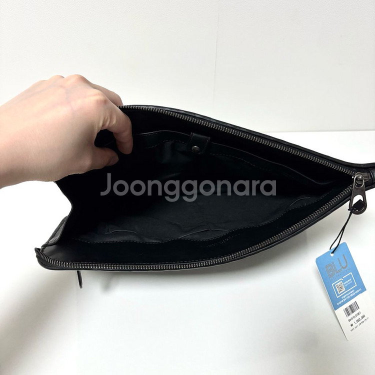 (새상품급) 보테가베네타 인트레치아토 클러치--9