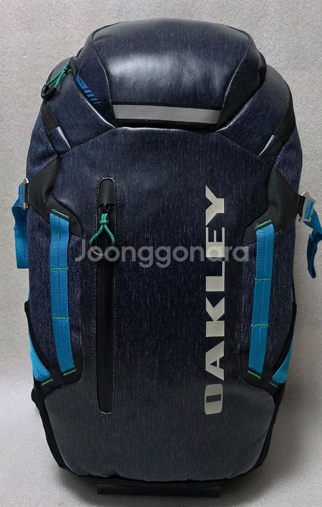 오클리 OAKLEY 보이져 25 등산배낭 여행캠핑백팩--1