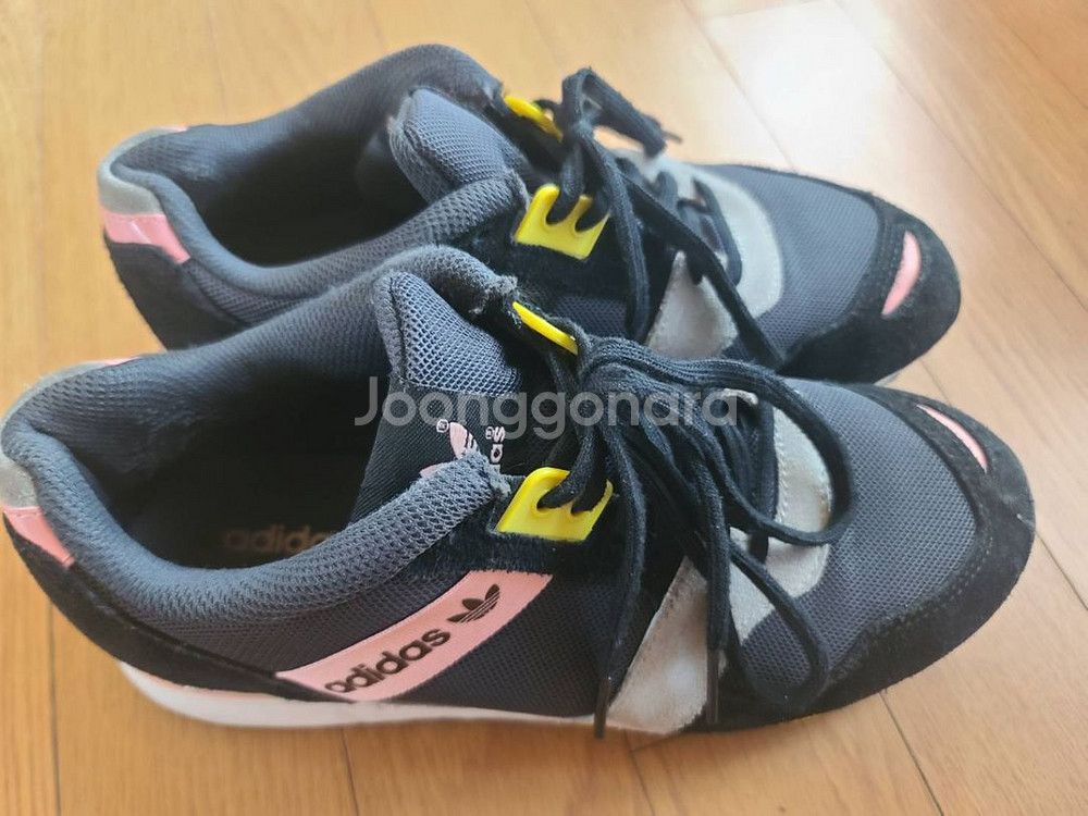 adidas 아디다스 운동화 235--2