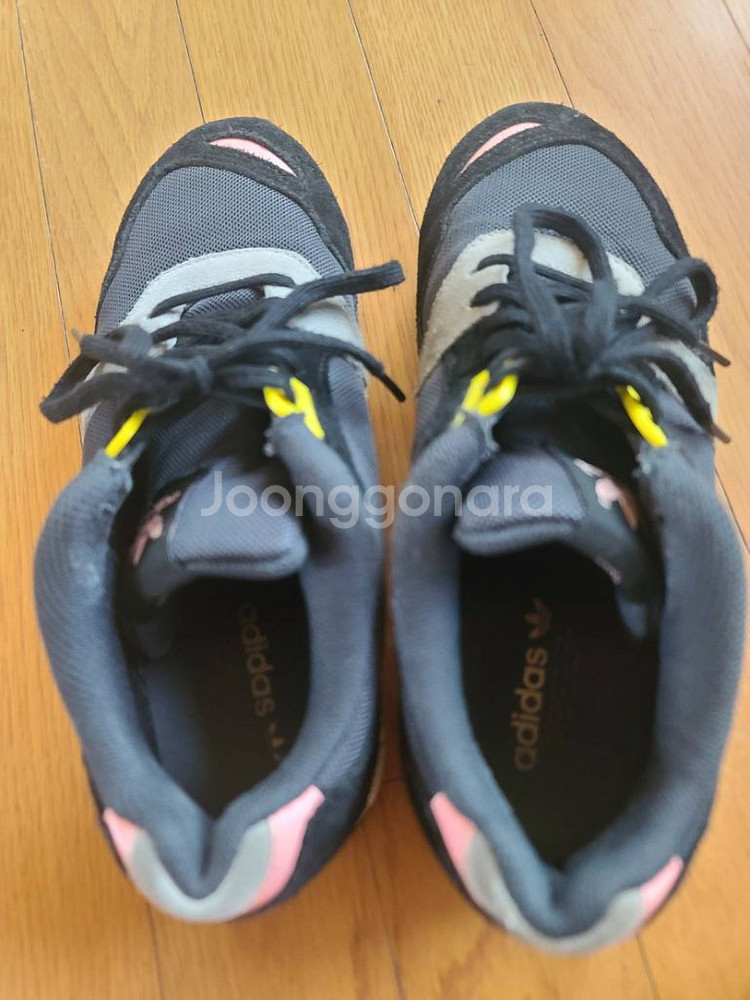 adidas 아디다스 운동화 235--3