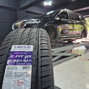 한국 타이어 235 55 19 라우펜 장착공임포함