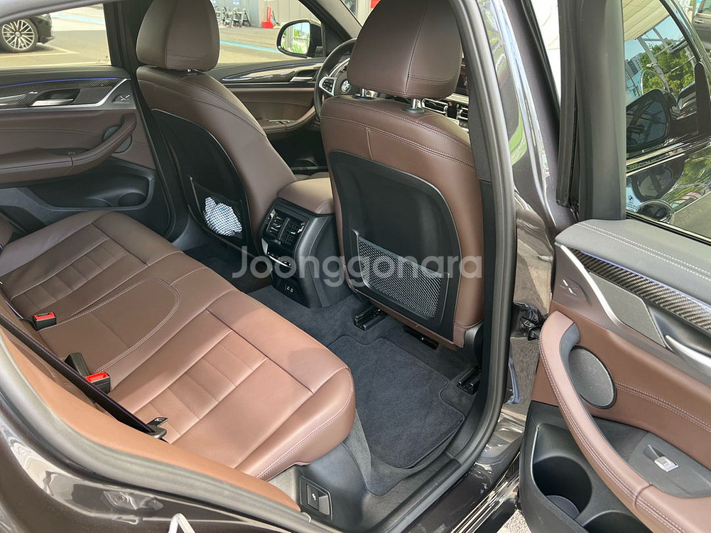 bmw x4--6