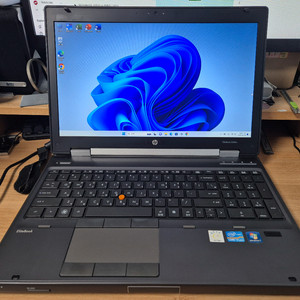HP 8560W i7 노트북