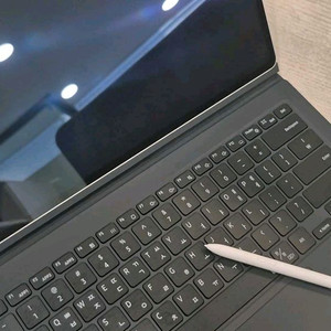갤럭시탭 S9울트라 1Tb 와이파이 + 정품슬림키보드