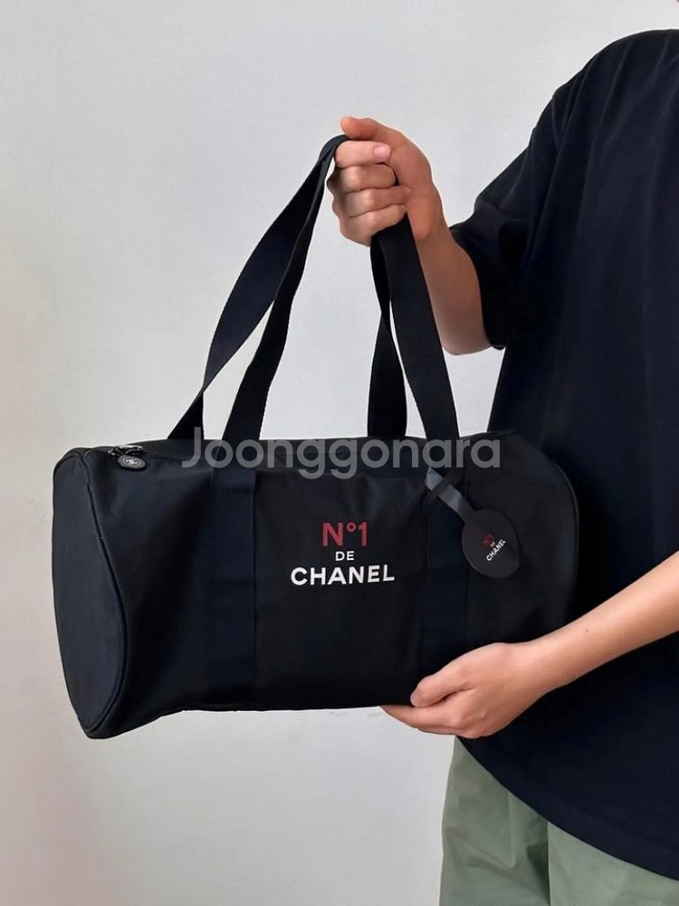 (새상품) 샤넬 여행용 가방--0