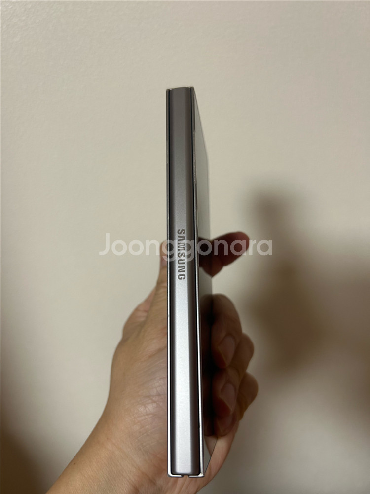 갤럭시Z폴드6 512G 자급제(풀박,케이스)--4