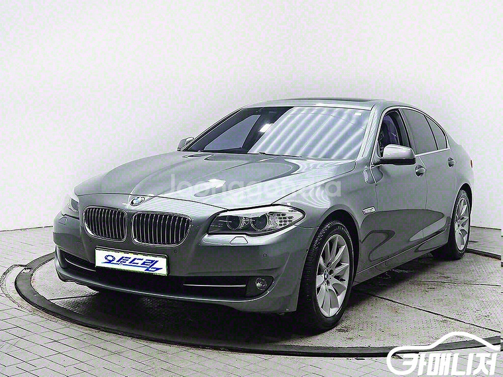 [BMW]5시리즈 (F10) 528i (5인승) 판매--3