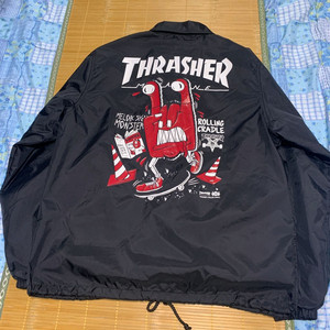 M)Thrasher x 롤링크레이들 코치자켓